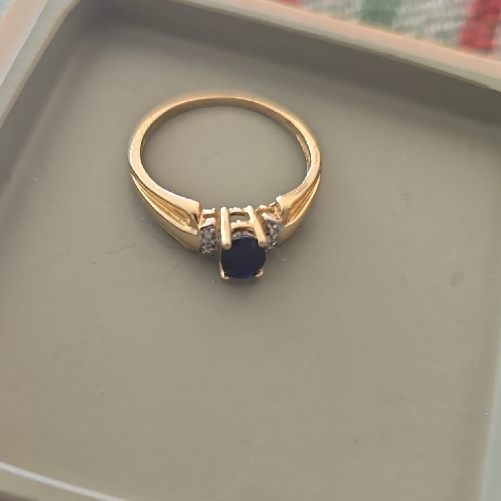 10K Elegant Gold and Sapphire Stone Ring with diamond accents